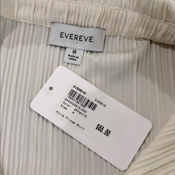 New With Tags Evereve Kylie Plisse Shirt Sz M - Picture 5 of 8
